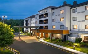 Courtyard By Marriott Danbury